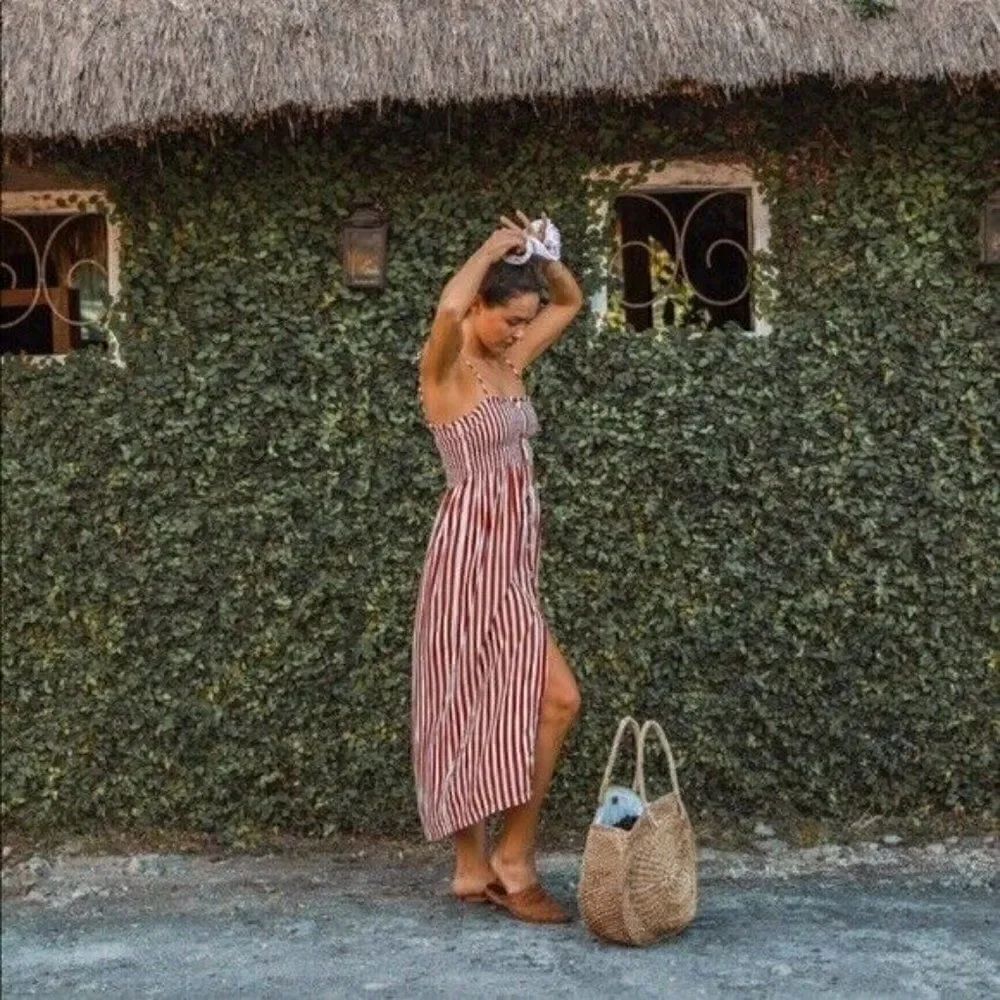 NEW ANTHROPOLOGIE FAITHFULL THE BRAND 10 SUKI SMOCKED ZEUS STRIPE MIDI DRESS